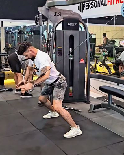 تجهیز مجموعه ورزشی آن تایم در شهر مشهد