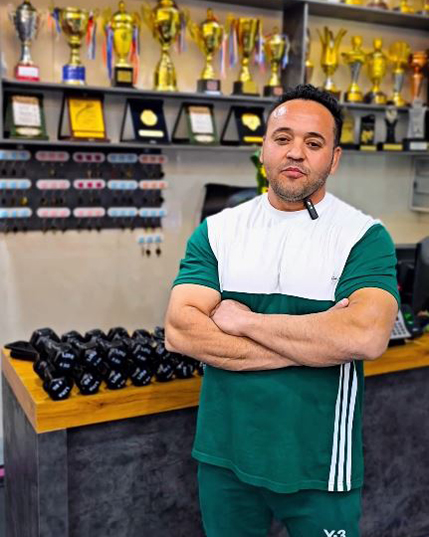 تجهیز باشگاه ورزشی امید آزادشهر مشهد